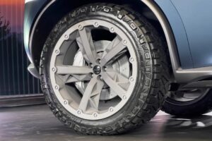 Genesis X Gran Equator studio 4 22