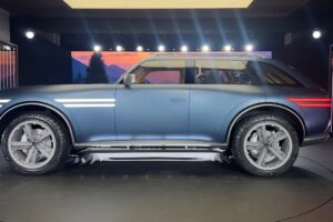 Genesis X Gran Equator studio 2 13