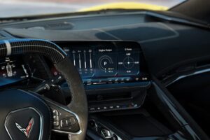 쉐보레 콜벳 C8, 2026년형 모델로 인테리어 대폭 개선