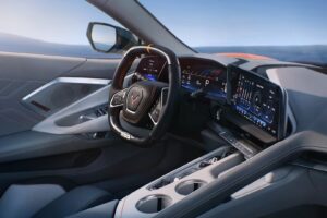 쉐보레 콜벳 C8, 2026년형 모델로 인테리어 대폭 개선