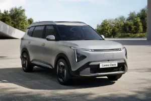 imgi 3 india kia carens clavis bev 08 1400x933.jpg 3