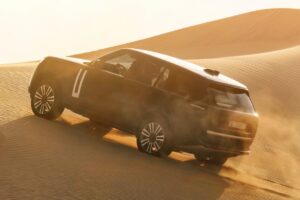 imgi 40 Range Rover Electric Dubai evo 05 w4jstd 9