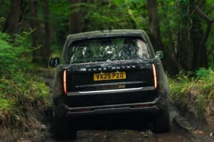 imgi 32 Range Rover Electric Eastnor prototype drive 8 2