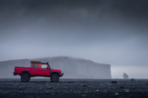 가장 고성능에 값비싼 이네오스 그레나디어와 쿼터마스터 등장, INEOS Grenadier Trialmaster X LETECH