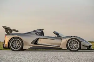 2,059마력 하이퍼카에 수동 변속기… 헤네시, ‘베놈 F5 레볼루션 LF’ 공개