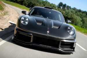 포르쉐 911 터보S로 만든 920마력 괴물, 영국 RML의 한정판 수퍼카 GTH 공개