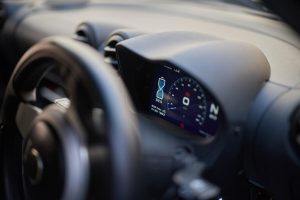 4분 만에 80% 충전, EV 배터리 게임체인저 등장 nyobolt 6 2