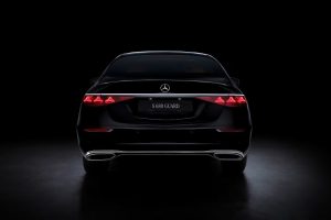 독일 총리의 새 관용차? 벤츠 신형 S클래스 기반 V12 방탄 세단 등장