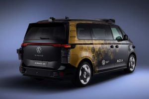 폭스바겐 ID. 버즈 로보택시, LA 도로 주행 돌입…우버 앱 탑승 서비스는 2026년 말 volkswagen id. buzz ad di moia a guida autonoma 5 14