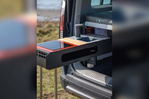 1천만원대로 캠핑카 완성… 기아 PV5, 모듈형 캠퍼 등장 vantrack lc lightcamp 2026 camper auf basis kia pv5 3 4