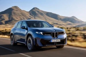 포르쉐·아우디 긴장…BMW iX3, 보조금 없이도 가격 경쟁력 