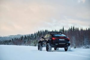 Audi unveils Q6 e-tron offroad concept
