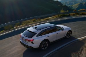 &quot;전기로만 95km 달린다&quot;…아우디 A6 올로드 PHEV 공개 8